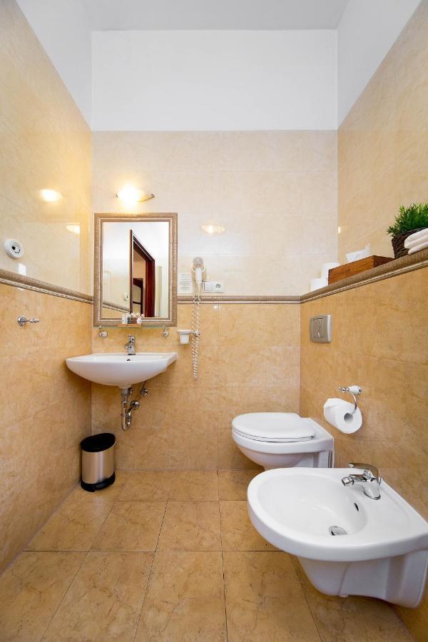 B12 - Comfort Apartemnts City Center Leilighet Krasków Eksteriør bilde