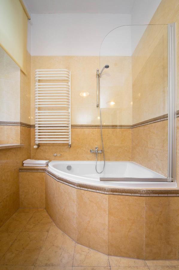 B12 - Comfort Apartemnts City Center Leilighet Krasków Eksteriør bilde